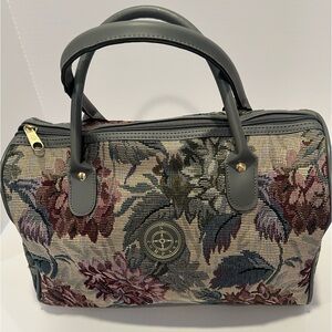 Compass Floral Multicolored Vintage-Inspired
Tapestry Tote with Gray Trim NWOT